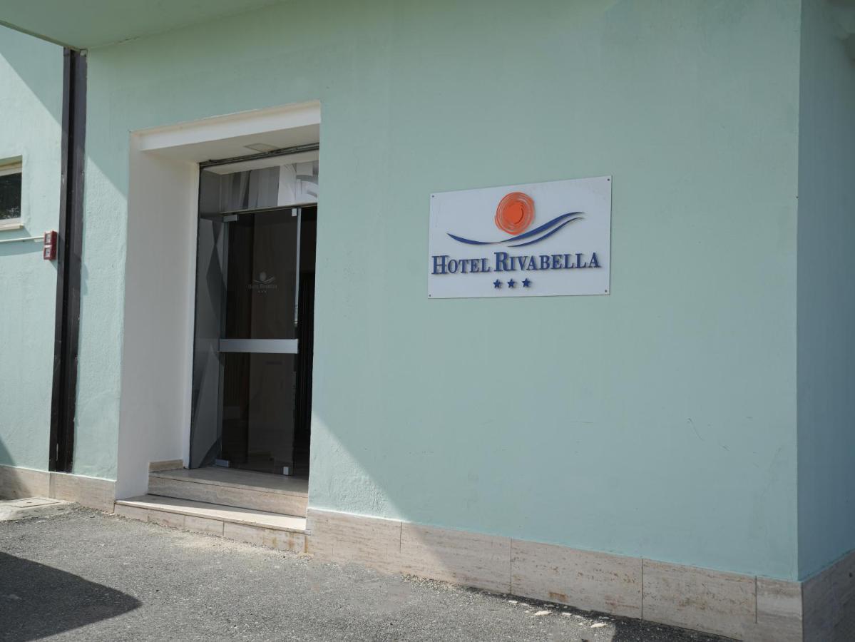 Hotel Rivabella Davoli Eksteriør billede